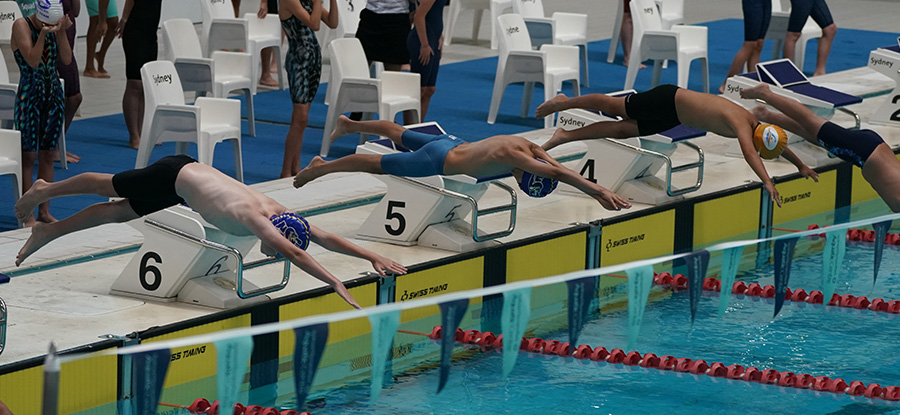 Norwest SC swimmers diving in