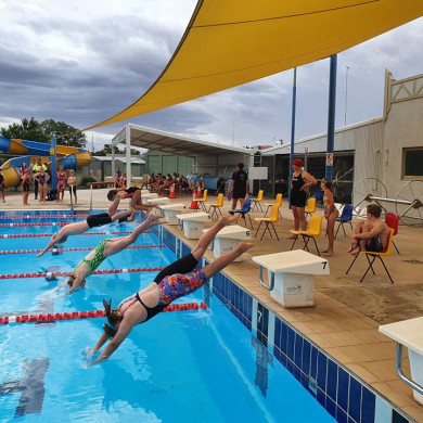 West Wyalong ASC club swimmers diving in to club night