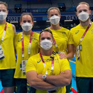 Cate Campbell Bronte Campbell Jessica Hansen Matt Wilson and Simon Cusack in Tokyo