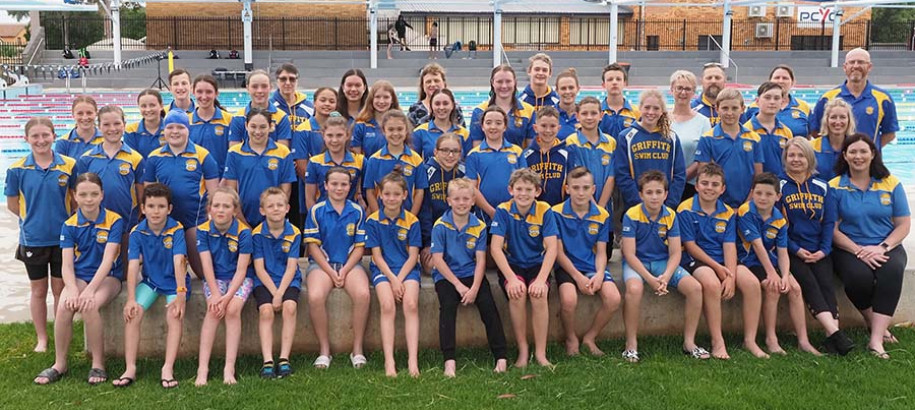 Griffith Swimming Club Group Shot