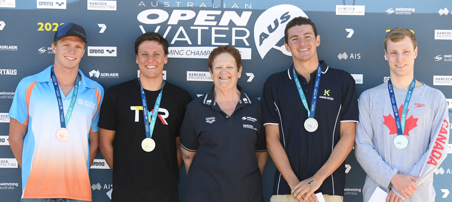 Lizzie at the Australian Open Water Championships