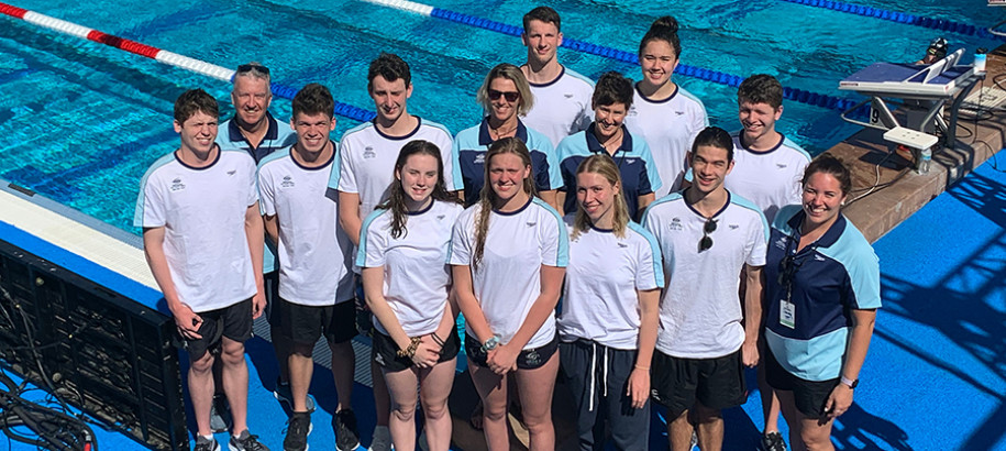 Touring Team turns up the heat on day 1 | Swimming NSW
